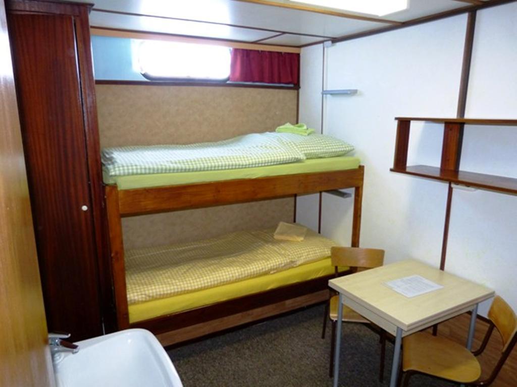 Wohnschiffe Severa Hotel Rostock Habitación foto