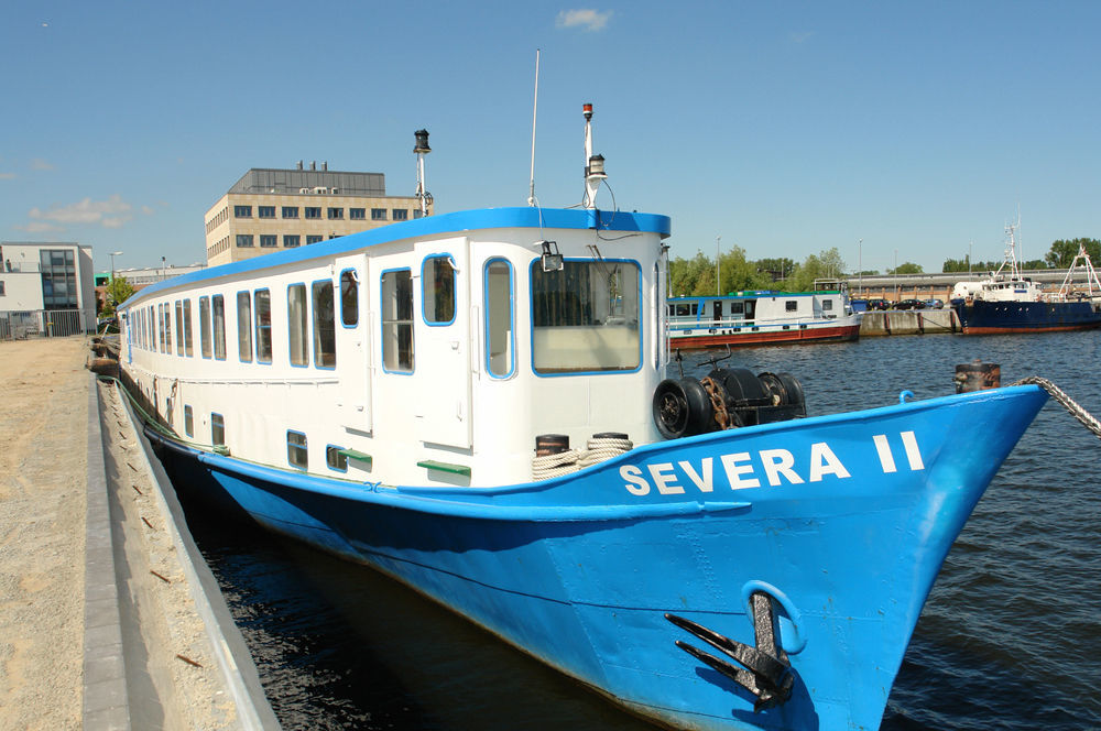 Wohnschiffe Severa Hotel Rostock Exterior foto